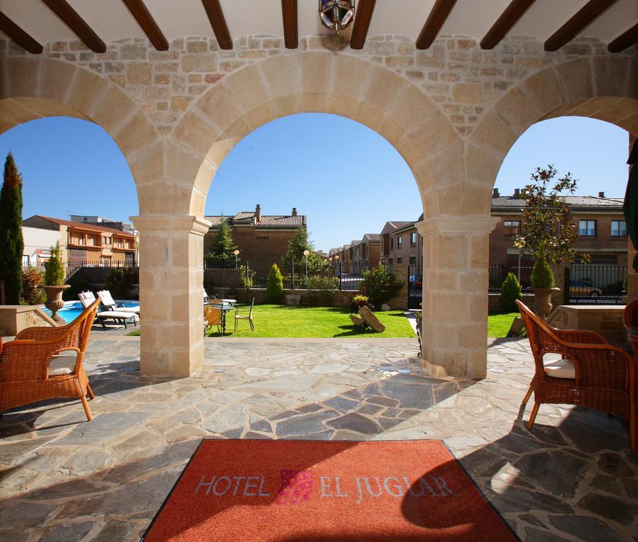 Hotel El Juglar Olite Exterior photo